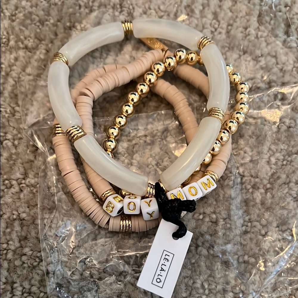 Gold and Cream Bracelet Set